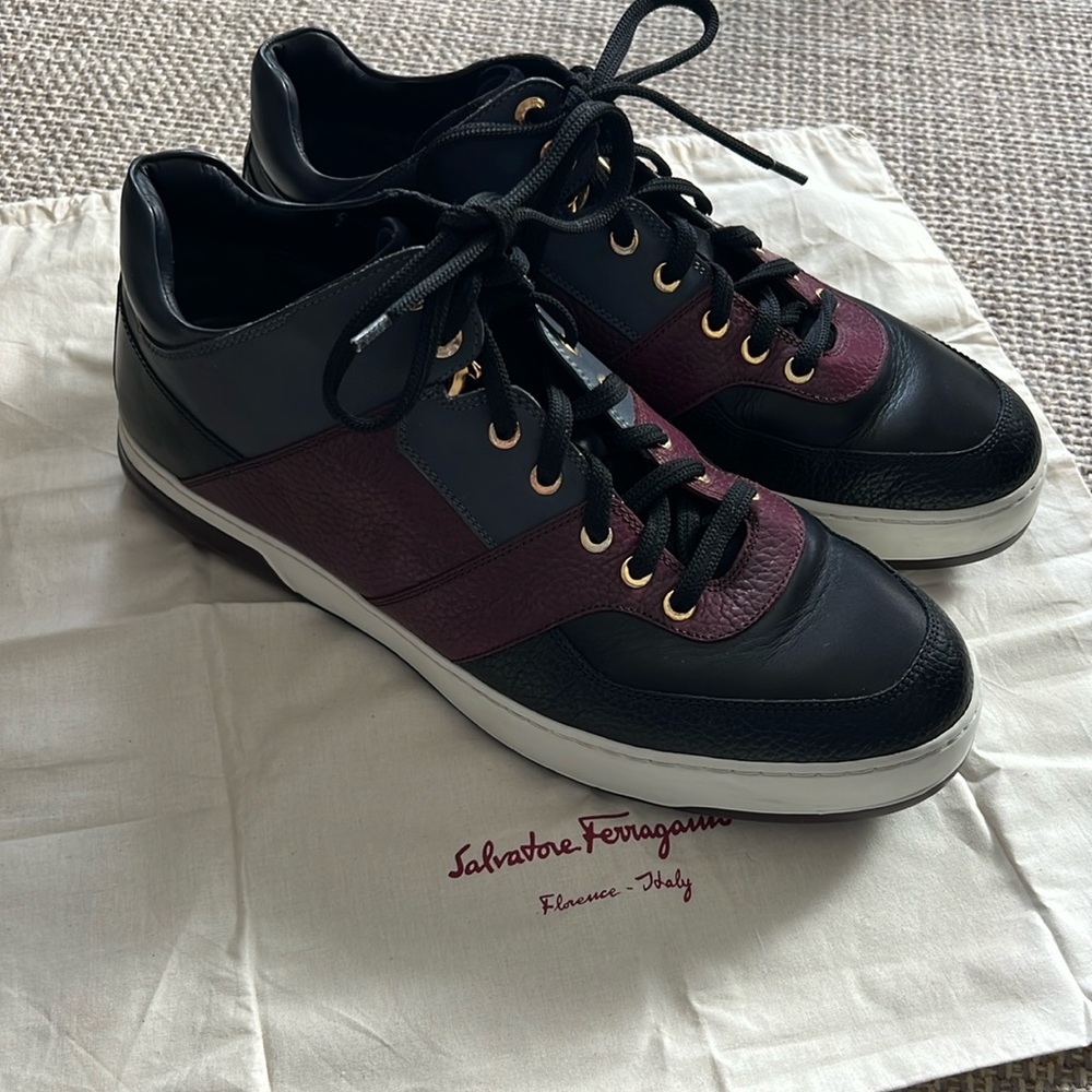 Salvatore Ferragamo high top leather sneakers size 10.5 black blue & maroon gold